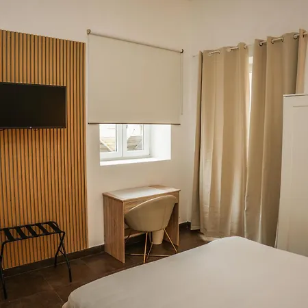Almar Living - Signature Apartment